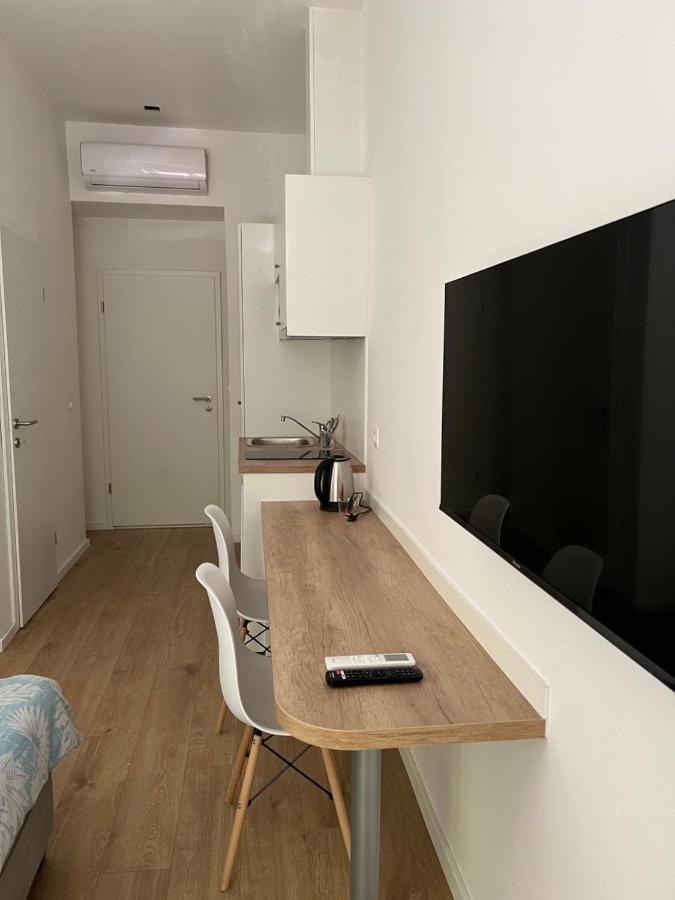 Noble Studio Apartments 萨格勒布 外观 照片