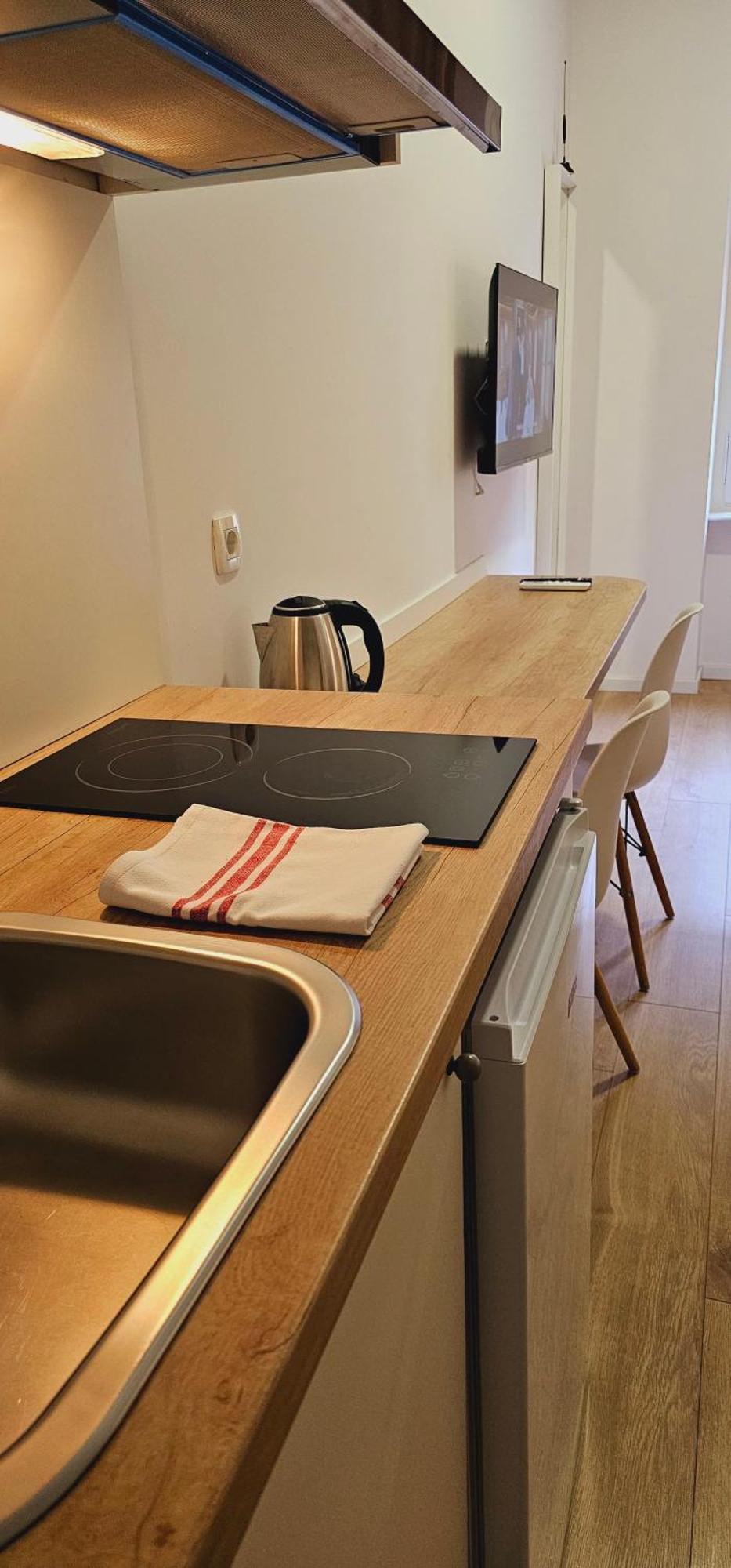 Noble Studio Apartments 萨格勒布 外观 照片