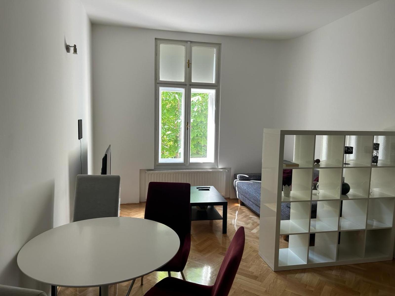 Noble Studio Apartments 萨格勒布 外观 照片